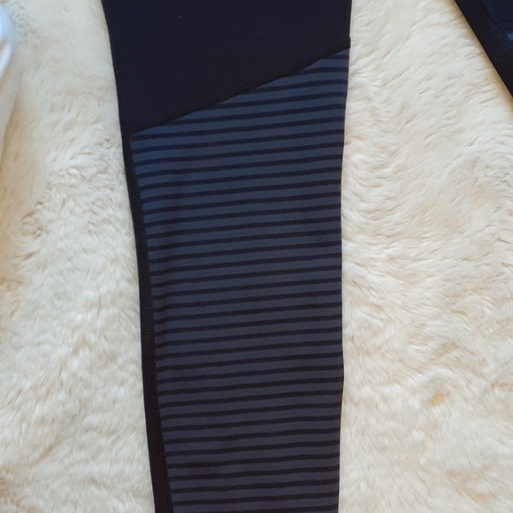 New Balance Leggings - Picture 5 of 5